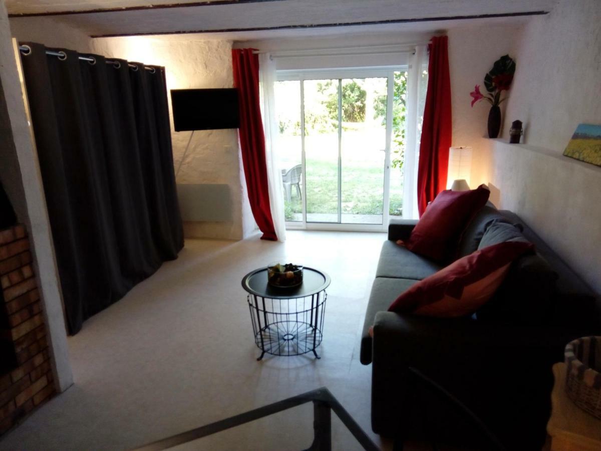 Le Moulin Des Ocres Villa Apt Bagian luar foto